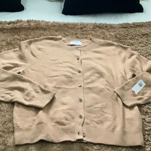 Old Navy Tan Button-Up Sweater - Picture 4 of 4
